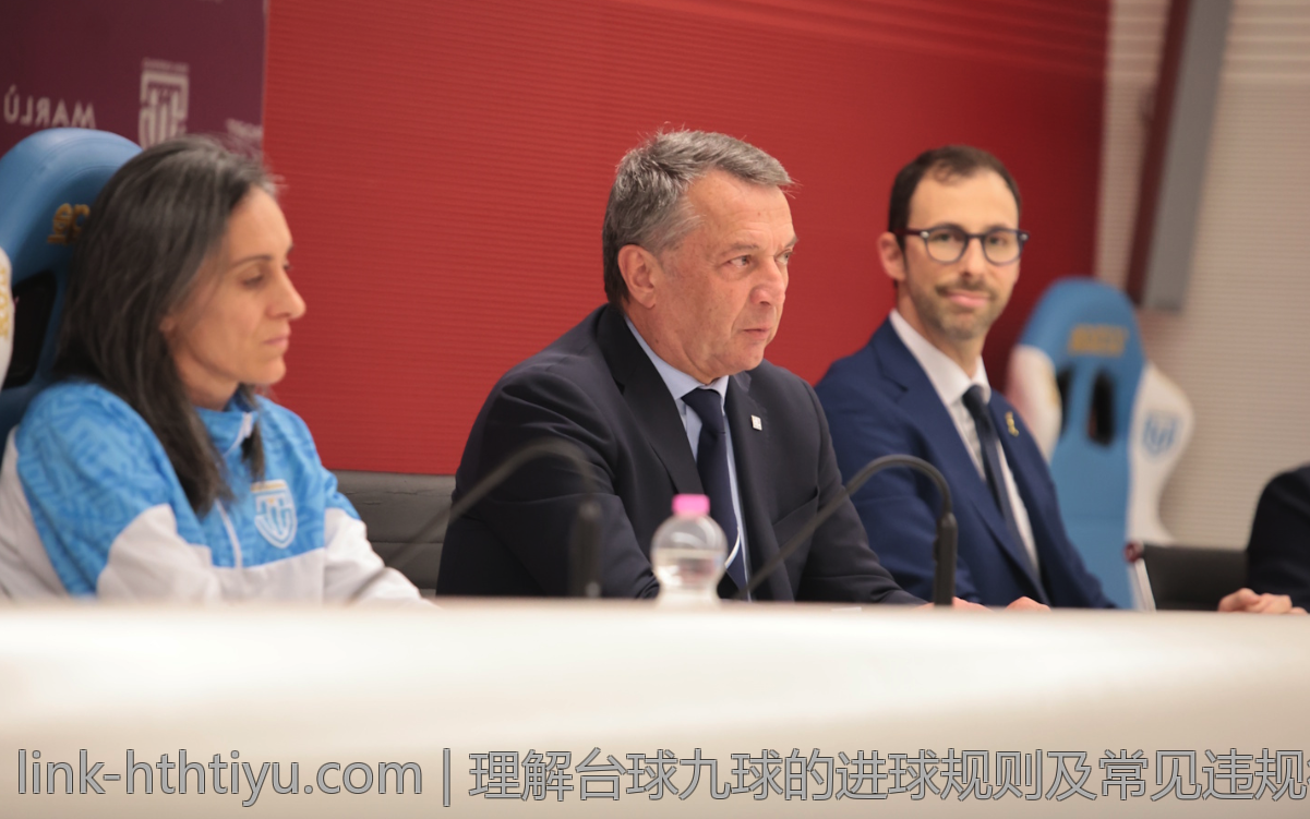 理解台球九球的进球规则及常见违规行为